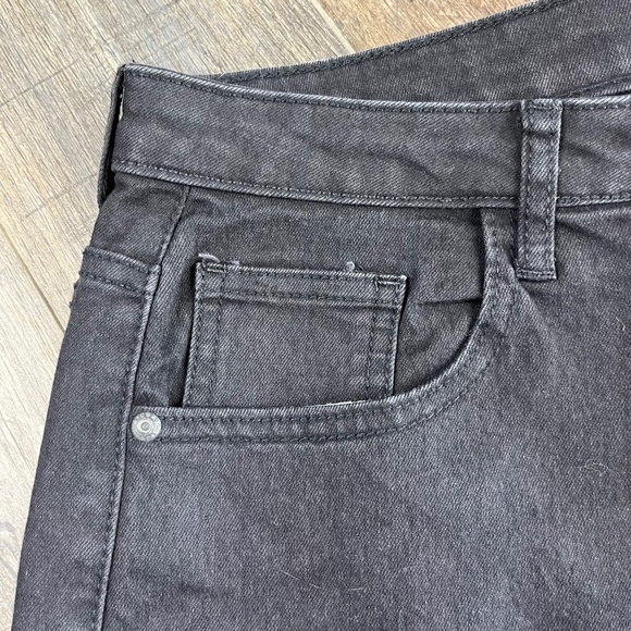 NEW Boohoo Black Distressed Jeans Pants Denim ((size 12)) BNWT - Picture 5 of 10